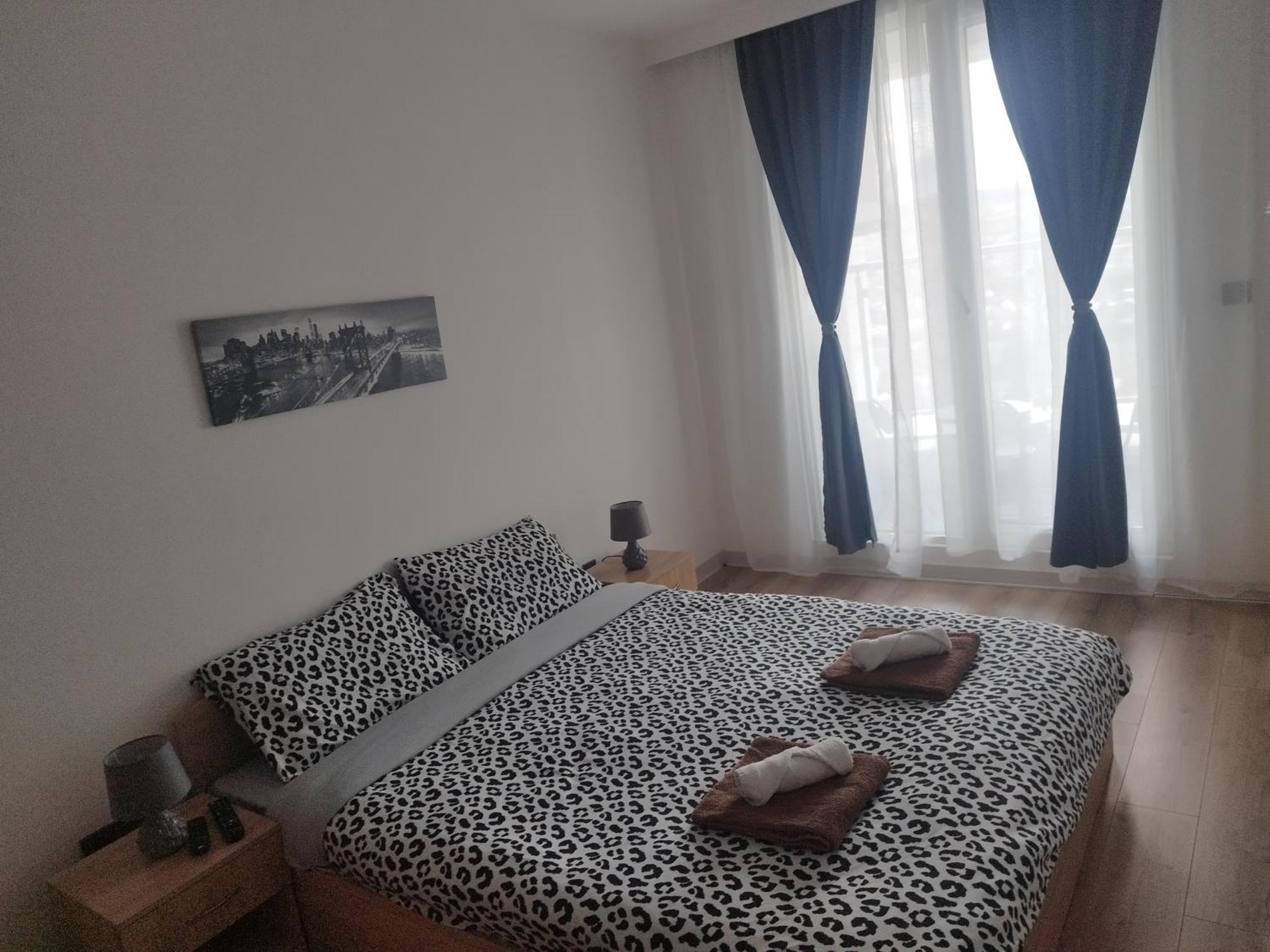 Skopje Sky City 19Th Floor Twin & 12Th Floor & 25Th & 33 Floor Apartments & With Pool & Spa & Gym & Parking Included In Price المظهر الخارجي الصورة