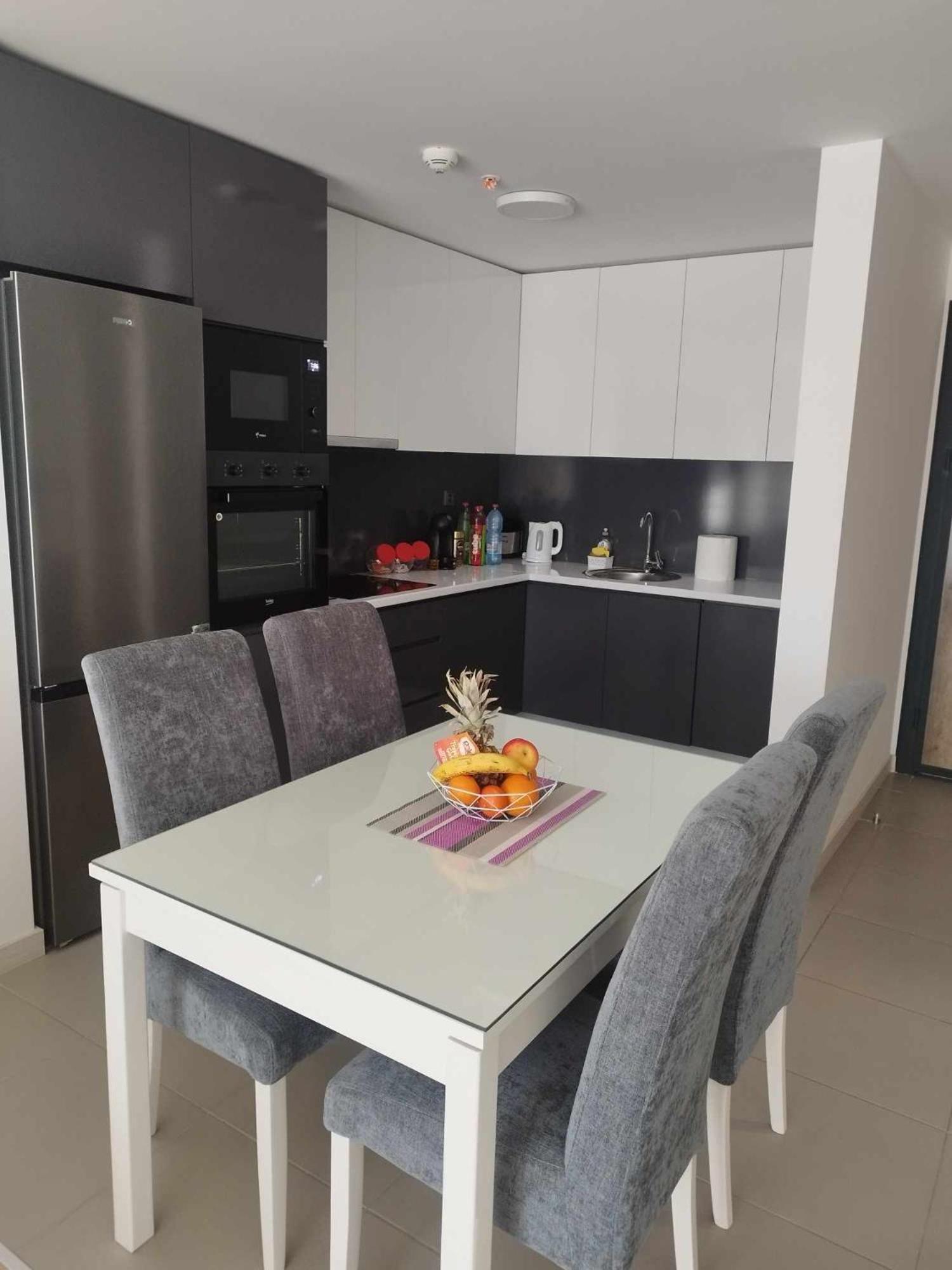 Skopje Sky City 19Th Floor Twin & 12Th Floor & 25Th & 33 Floor Apartments & With Pool & Spa & Gym & Parking Included In Price المظهر الخارجي الصورة